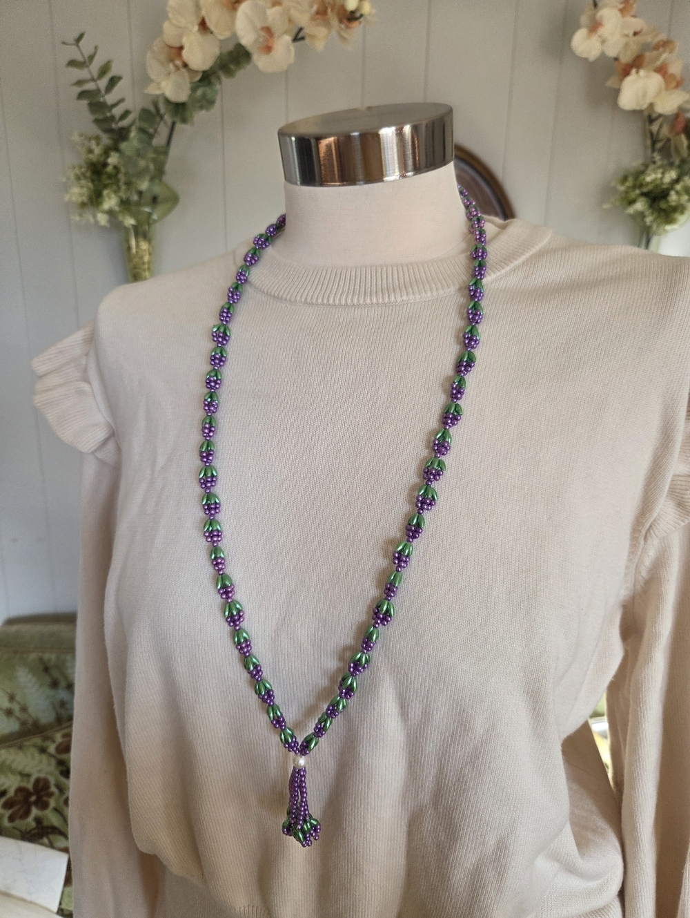 Vintage Handmade Grape Purple & Green Beaded Tassel Necklace - Women Jewelry